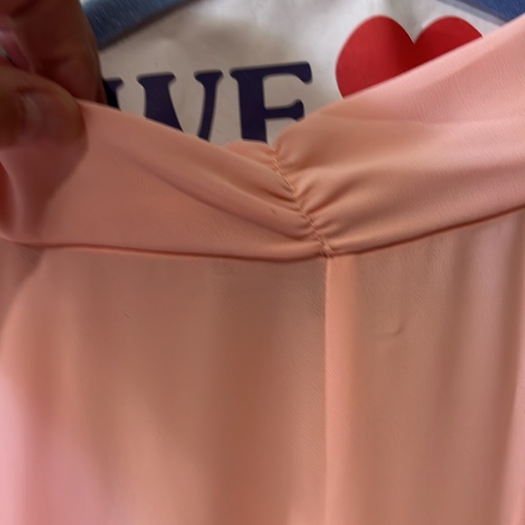 Eloquii Soft Peachy/pink  V-Neck Blouse 22 - Picture 4 of 7